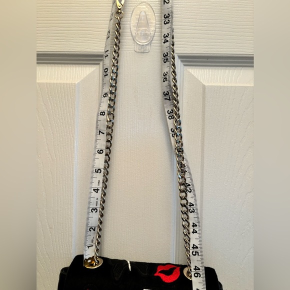 Zara Wonder Woman Crossbody Bag - Picture 4 of 5